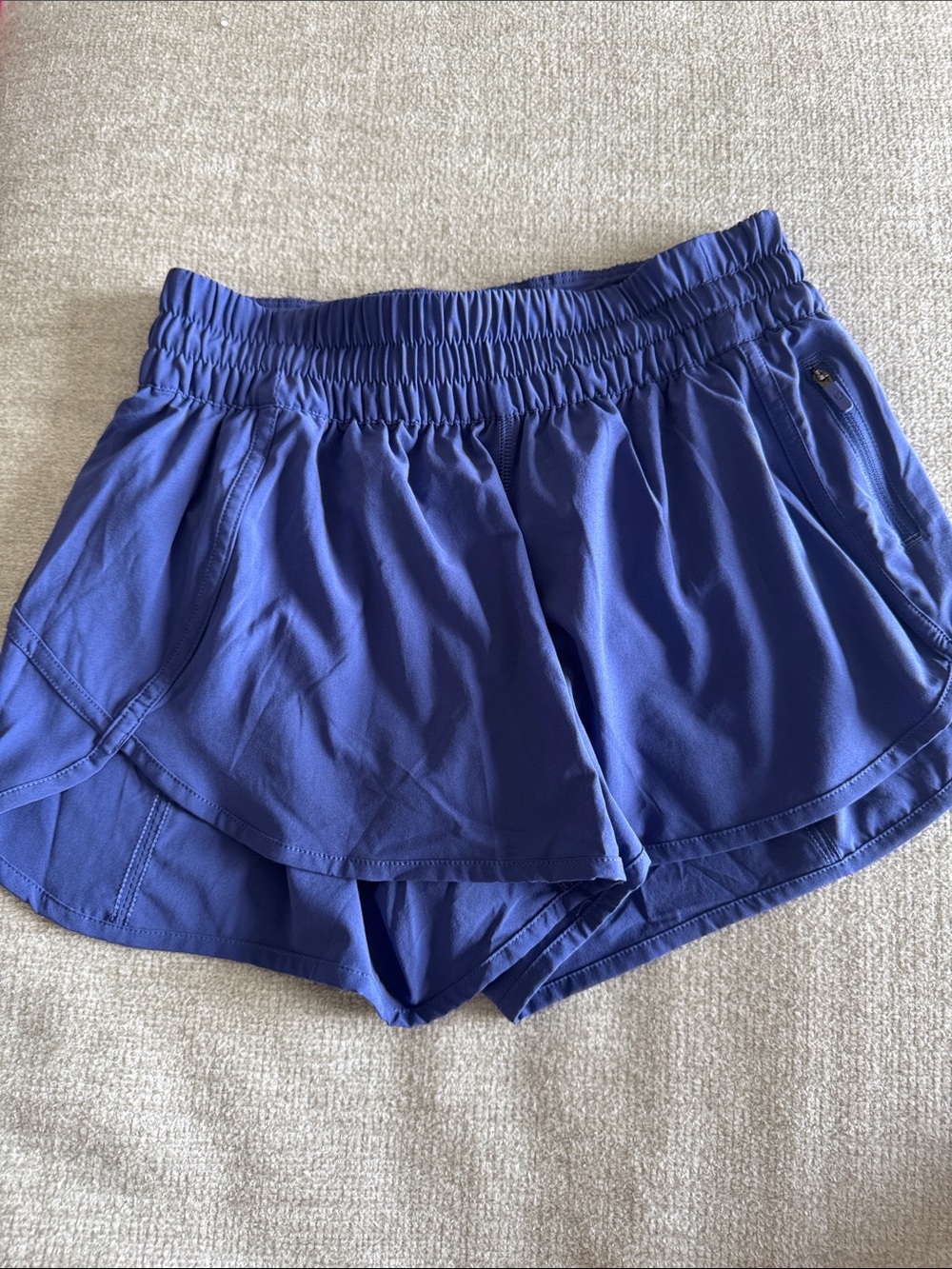 Tracker shorts